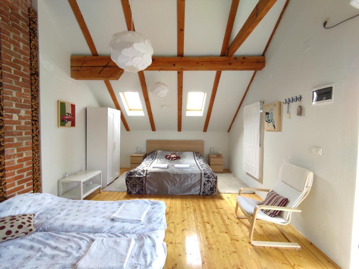 Apartments Eco Forest Resort Rakovica Exteriör bild