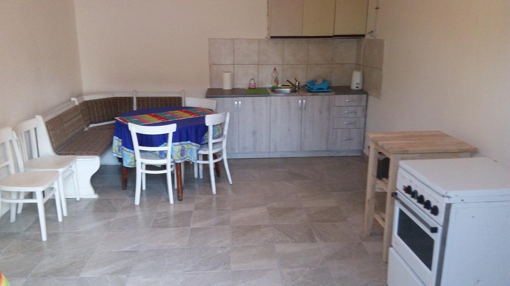 Apartments Eco Forest Resort Rakovica Exteriör bild
