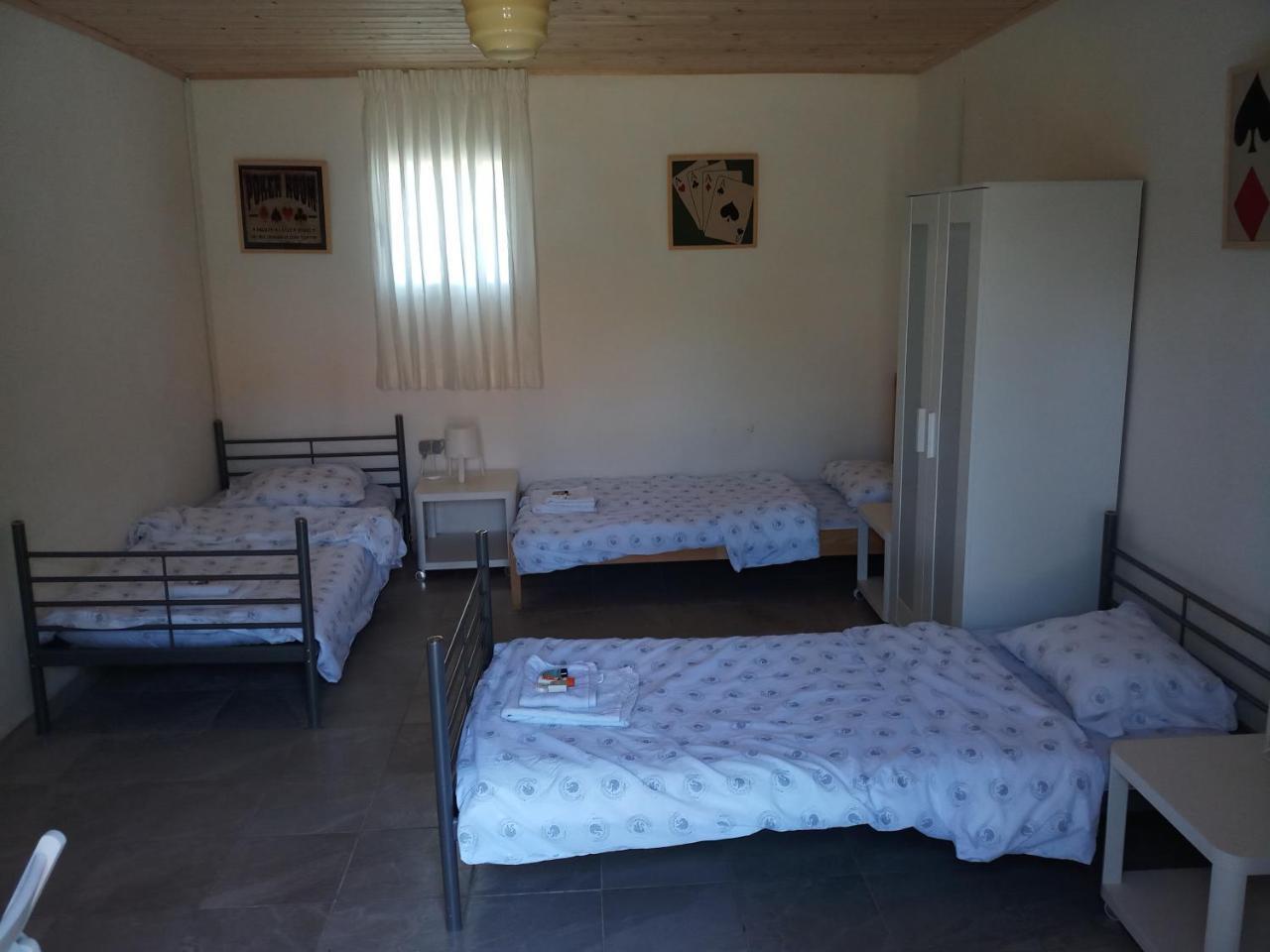 Apartments Eco Forest Resort Rakovica Exteriör bild